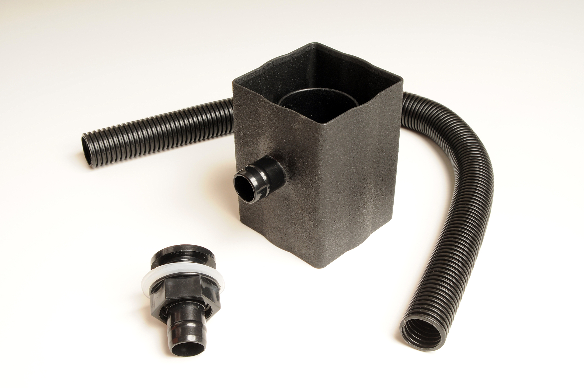 BR222CI – Cast Iron Effect Rainwater Diverter