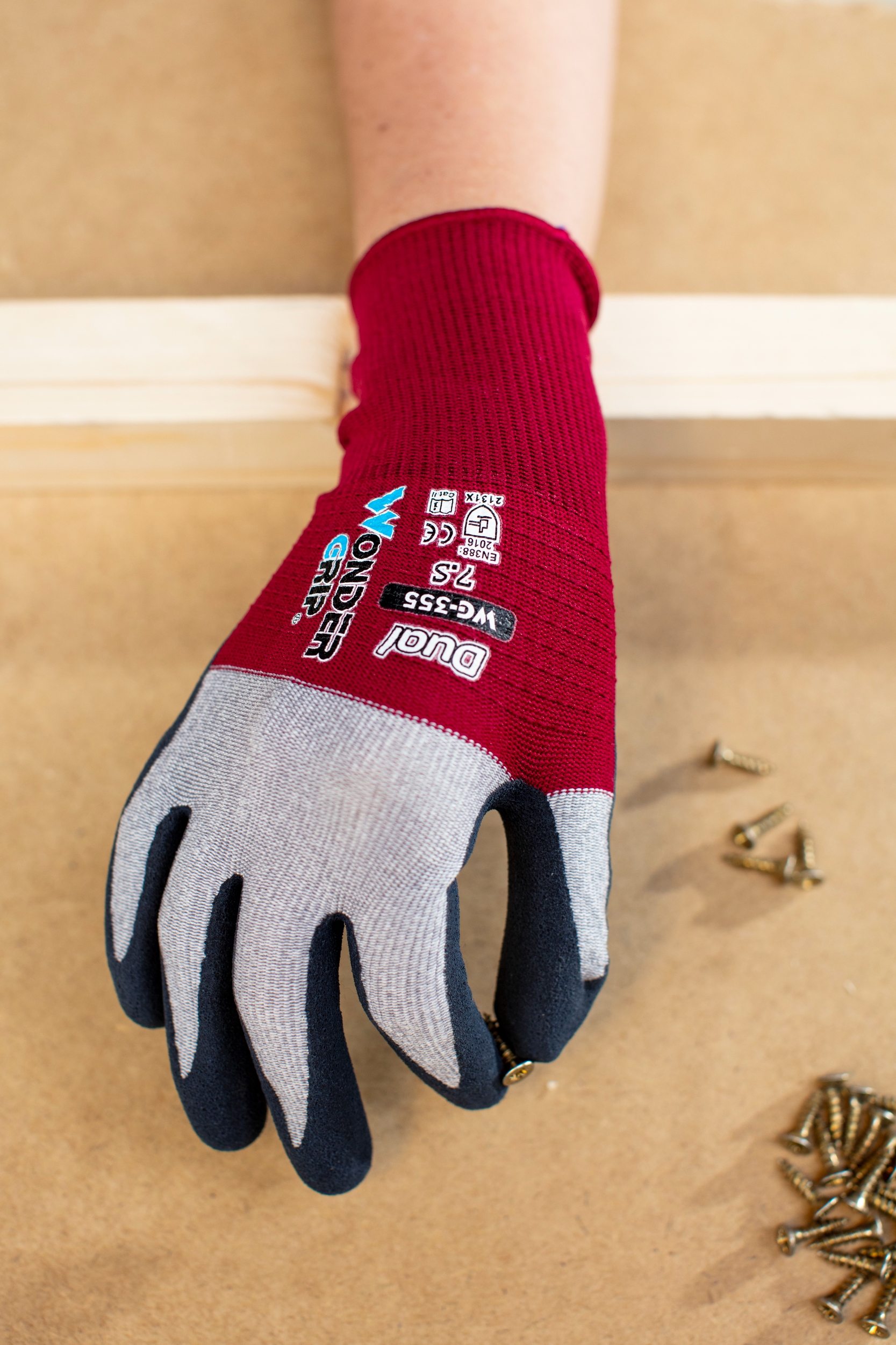 WonderGrip – Dual Gloves